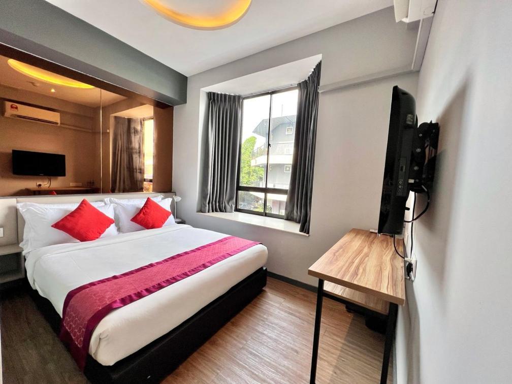Bayu 23 Hotel Kota Kinabalu Exteriör bild